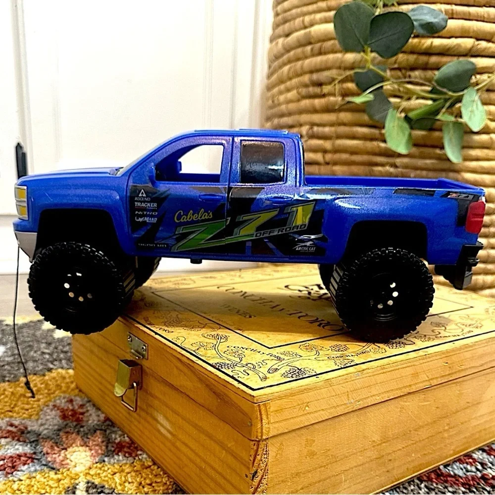 Vintage Tree House Kids CABELAS Off Road Chevrolet toy Truck Rare Blue